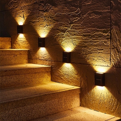 Van het de Lichten Openluchtlandschap van WINXU IP65 het Waterdichte Zonne Geleide Licht van de het Balkon Decoratieve Muur