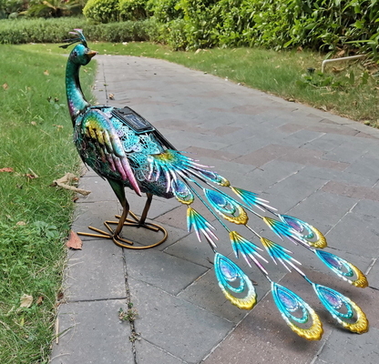 Het openlucht Zonne van de het Standbeeld zonne aangedreven ambacht van de Metaalpauw van de de lichtenbinnenplaats Decor van het de Partijhuwelijk