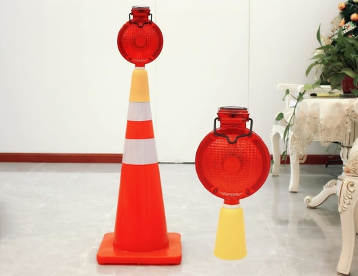 Zonne Opvlammende de Waarschuwingslichten van de verkeerswegversperring/Zonne Aangedreven Verkeerslichten